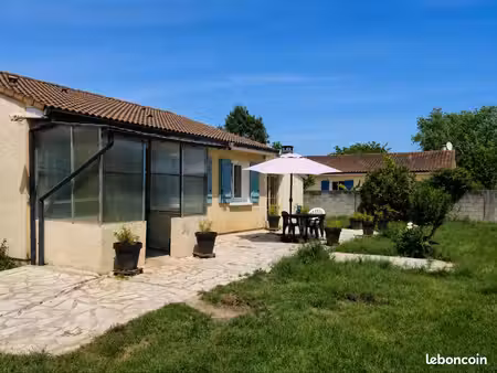 maison de plain-pied 68 m² avec grand terrain de 1 600 m² – cézac (33620)