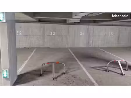 place de parking sécurisées en sous sol