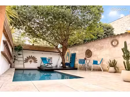bordeaux chartrons – ancien chai rénové avec piscine  terrasses et garage