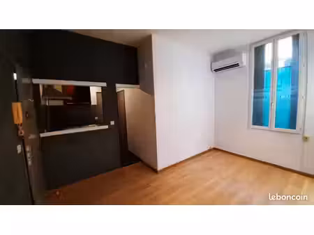 t1 bis 30m2 à renover