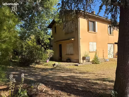 libourne condat maison à rénover 85 m² + jardin 213 m² 110 000