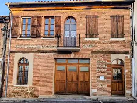 maison 5 pièces 147 m2