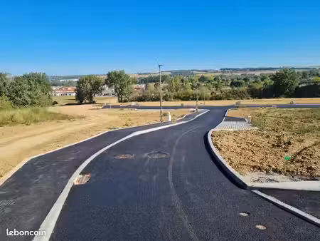terrain 769 m² gragnague