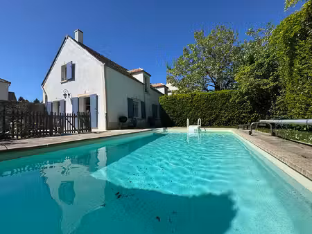 maison de luxe à vendre à feucherolles