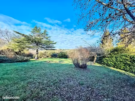 terrain viabilisé à bâtir libre de constructeur de 750 m2