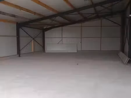 local 160m2 - zone artisanale le faou