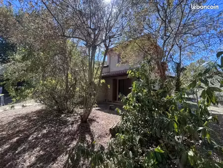 villa 5 pièces 115 m²
