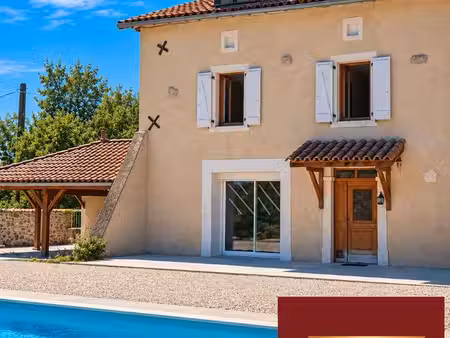 maison 6 pièces 227 m²