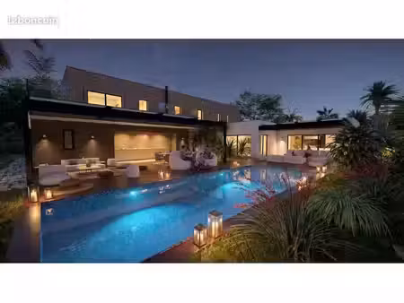 maison 5 pièces 150 m²