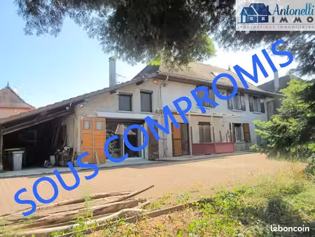 maison 5 pièces 177 m²