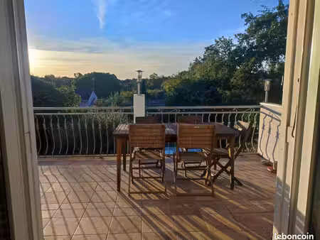 maison à toulouse saint-martin-du-touch – piscine  sauna et vue dégagée sur la verdure