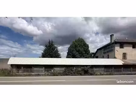 maison 1 pièce 160 m²
