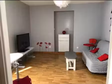 chambre meublée