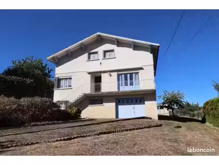 maison 4 pièces 180 m²