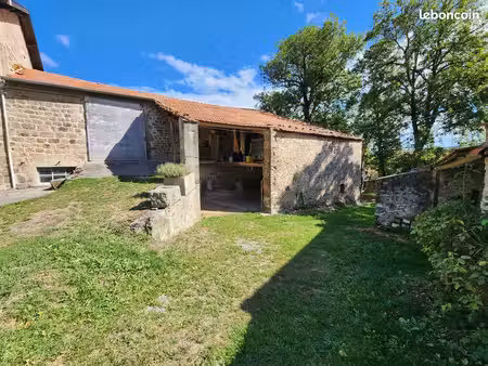 inconnu 485 m² saint-pal-de-mons
