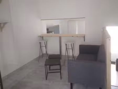 location petite maison de centre ville de vitré