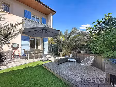 maison t3 60 m2 avec terrasse  jardin et stationnement + local vélo et moto