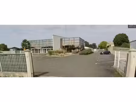 location parking à surgères (17700)  50 €