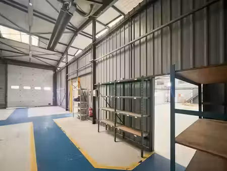 location locaux professionnels à saint-branchs (37320)  630 €