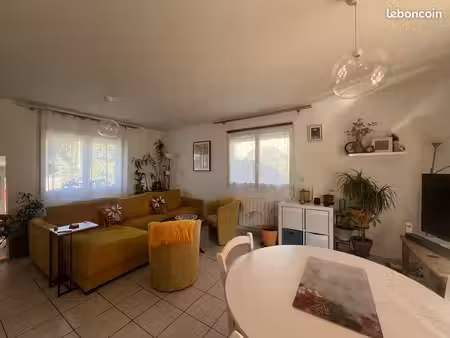 maison 4 pièces 75 m²