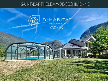 maison de caractère avec piscine la montagne à 30 min de g