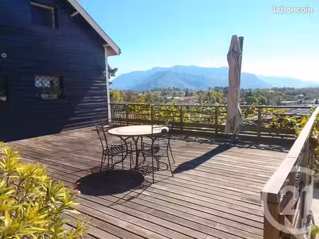 maison 7 pièces 162 m²