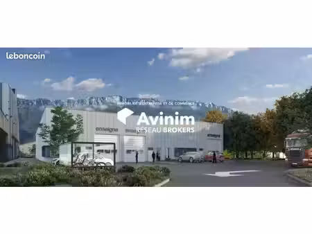 local 2000 m² le cheylas