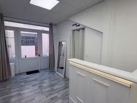 local commercial à louer