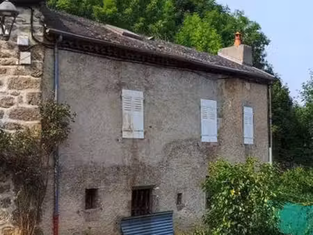 maison de village à fort potentiel – idéal projet de rénovation ou gîte (étape itinéraire 