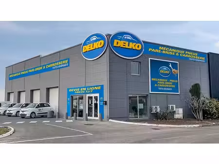 garage automobile  garage 380 m² montayral