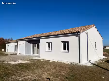 maison neuve avec jardin