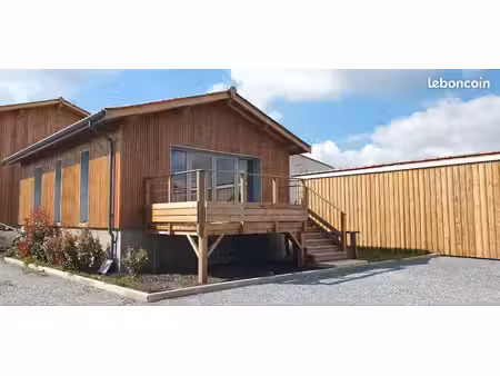 bureaux 55m2 avec grand parking- la teste