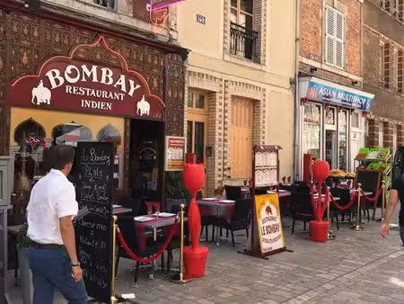 restaurant