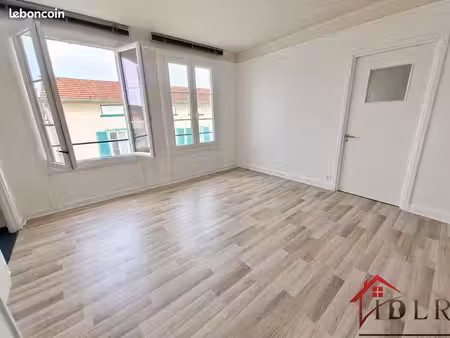 local 112 m² châlons-en-champagne