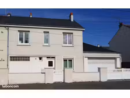 maison 120 m²  4 chambres  véranda  garage et jardin