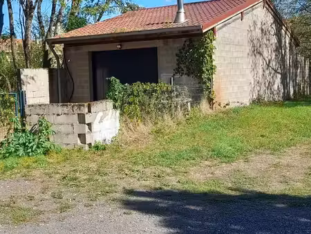 garage atelier dépôt