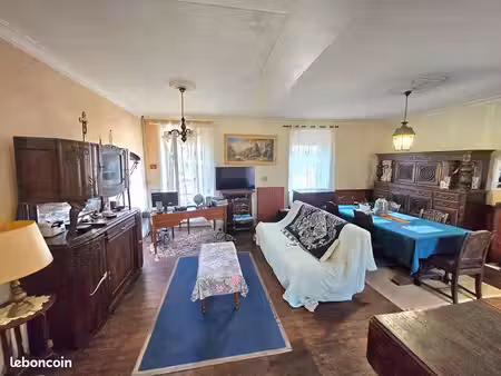 maison 6 pièces 160 m²