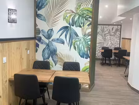 restaurant rénové et tout équipé centre ville