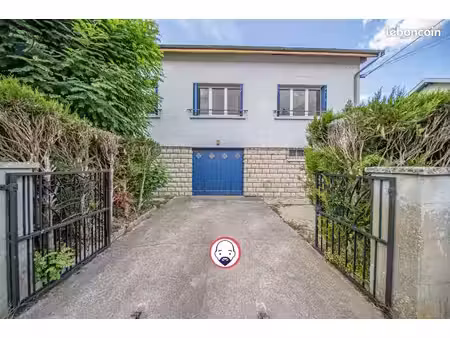 maison 5 pièces 106 m²