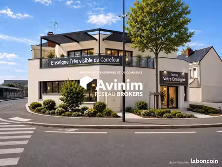 local 208 m² angers