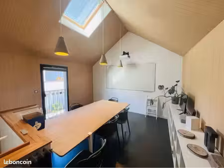 loue bureau 16m2 à louer