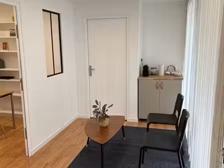 local commercial à louer (1 ou 2 bureaux)
