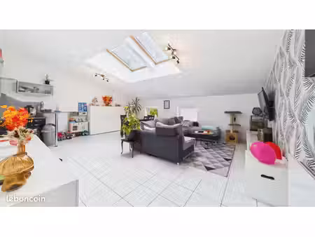 appartement 4 pièces 73 m²