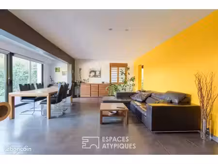 maison 7 pièces 181 m²