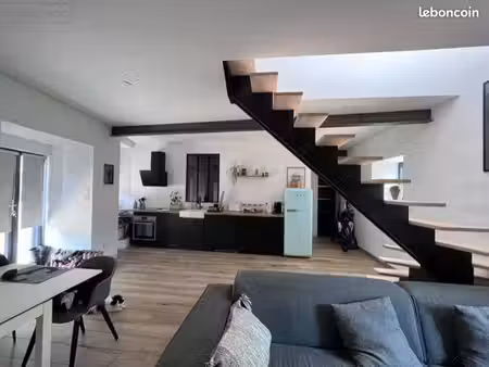 maison de village entièrement rénovée