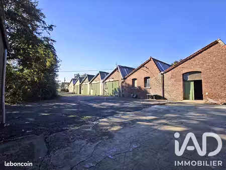 maison 10 pièces 1600 m²