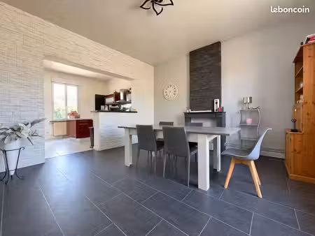 maison 7 pièces 120 m²