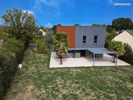 propriété 7 pièces 187 m²