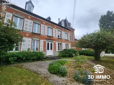 maison 6 pièces 210 m²