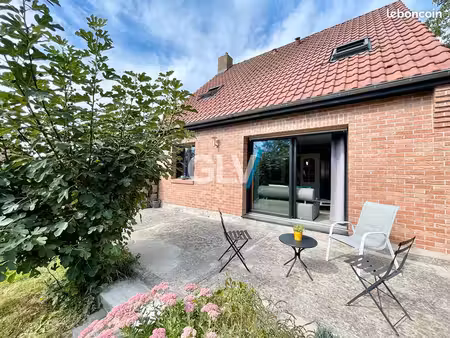 villa 4 pièces 85 m²